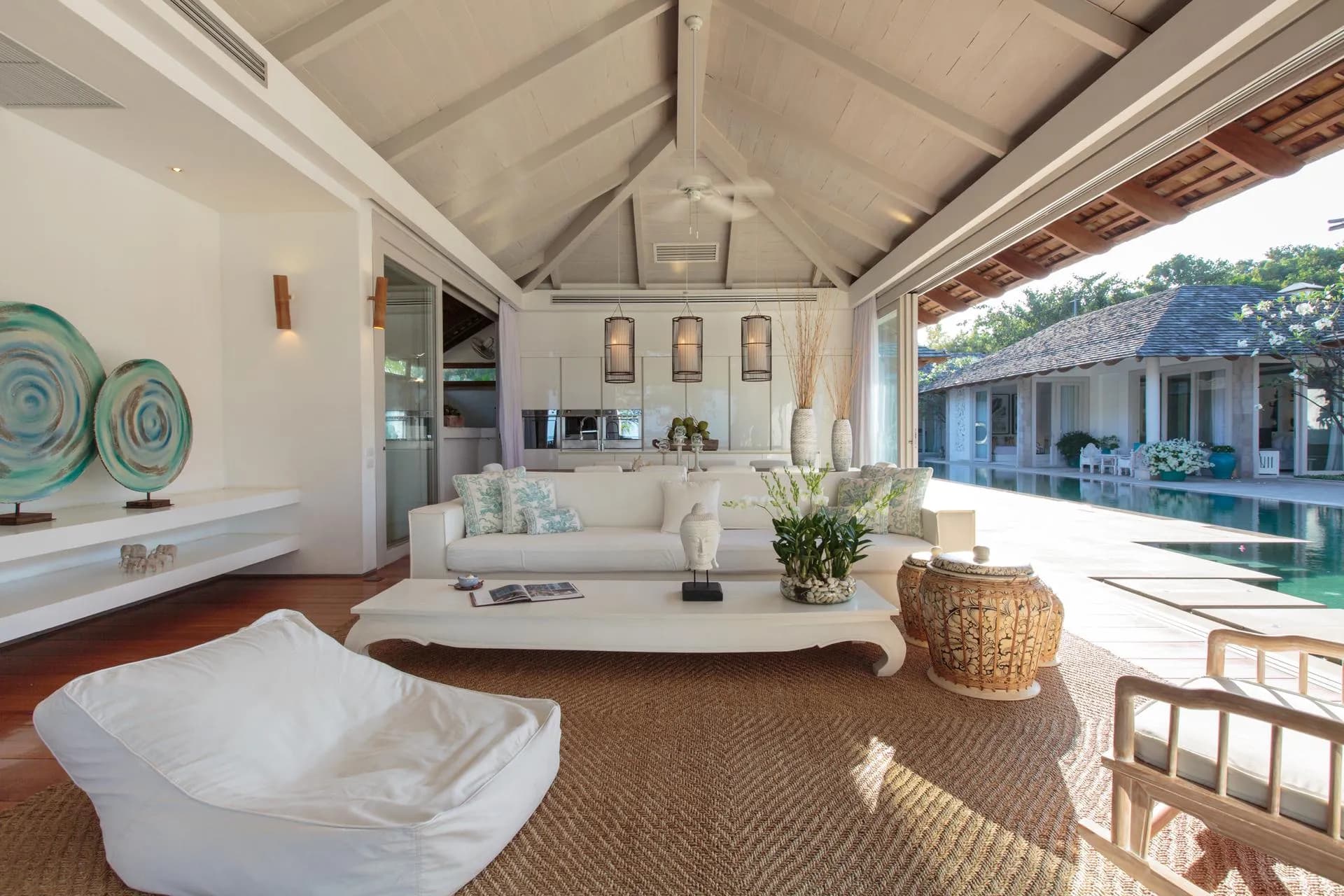 Mia Estate 5
