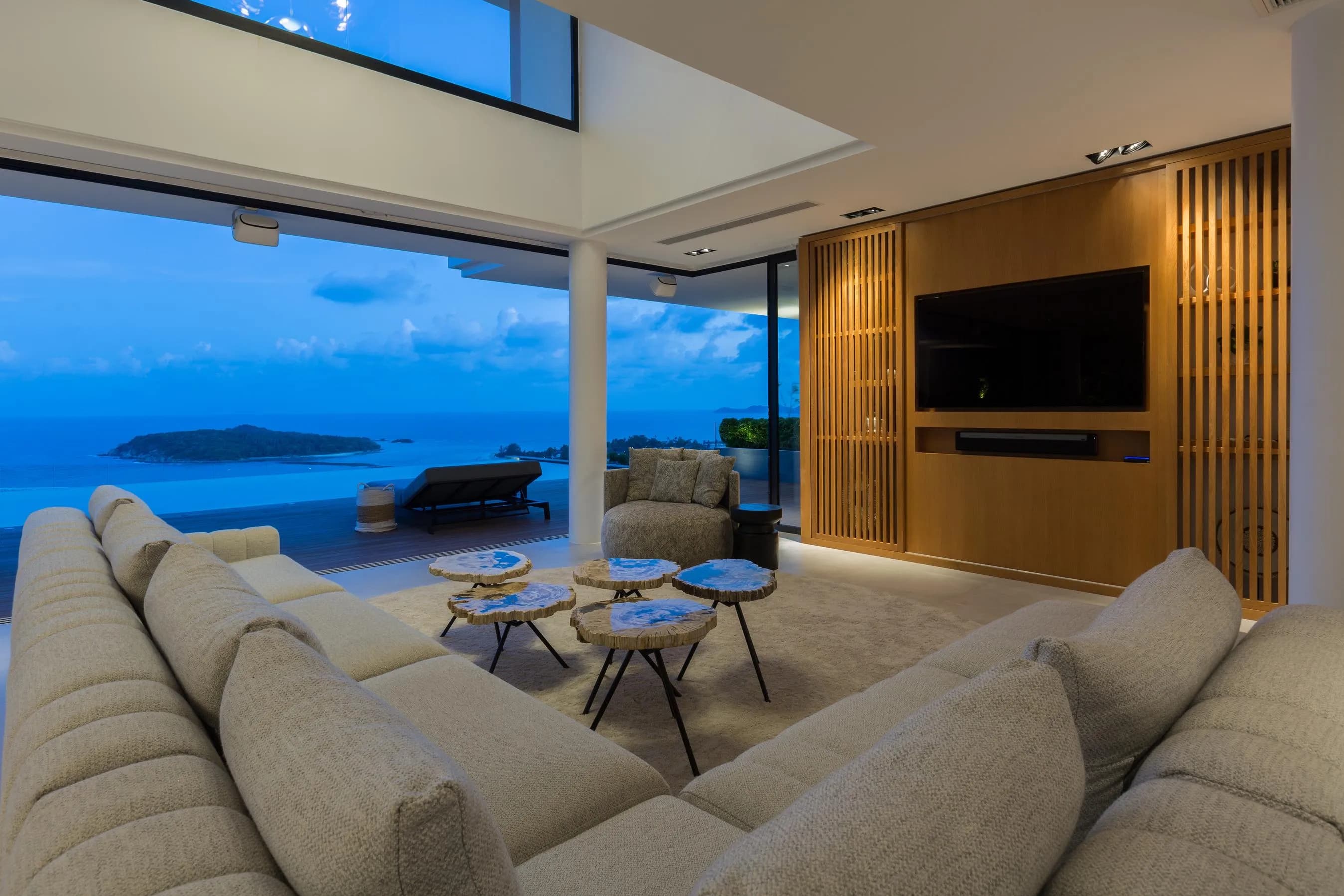 Villa Amylia Emerald 11