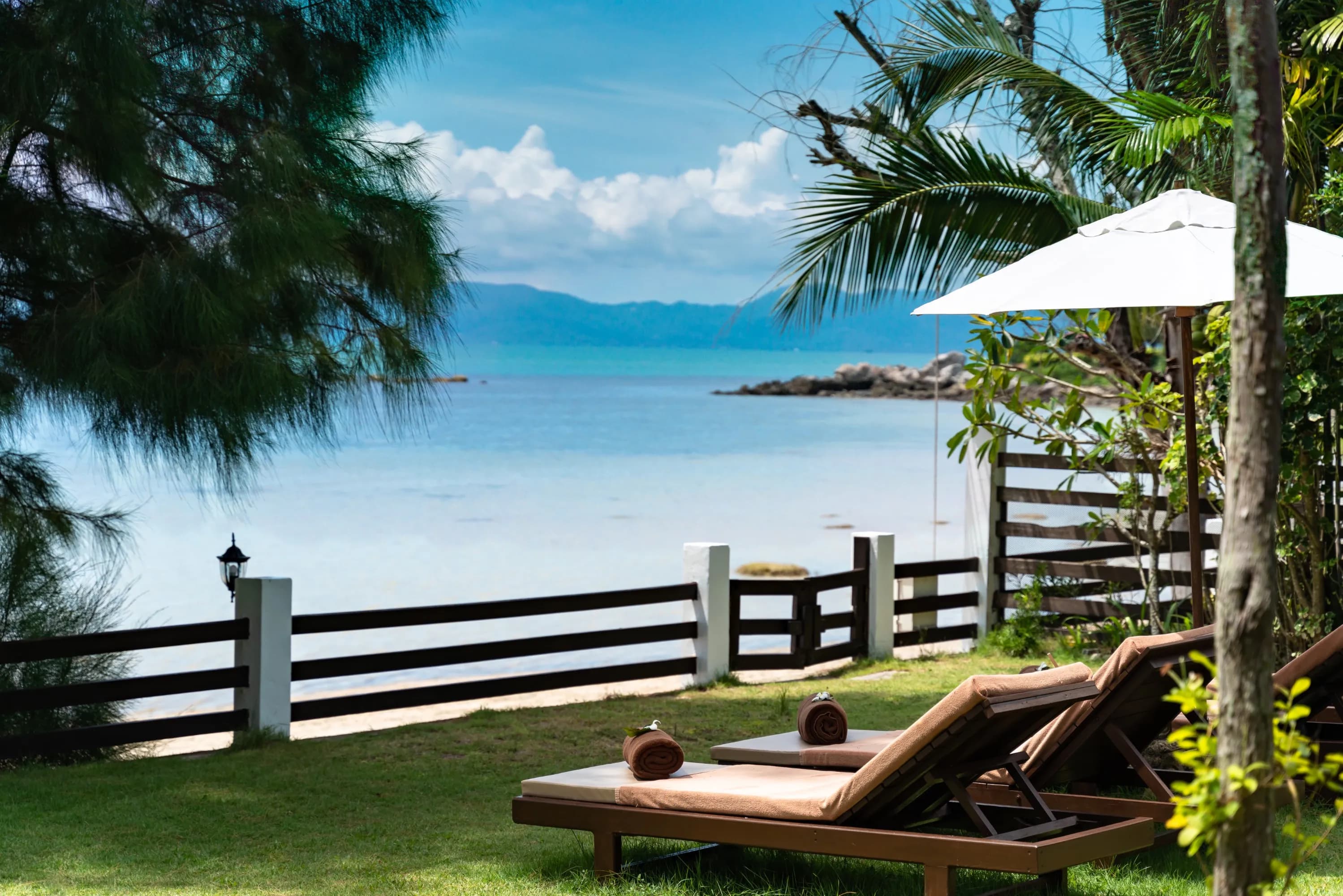 The Emerald Hill Beach Villa 8