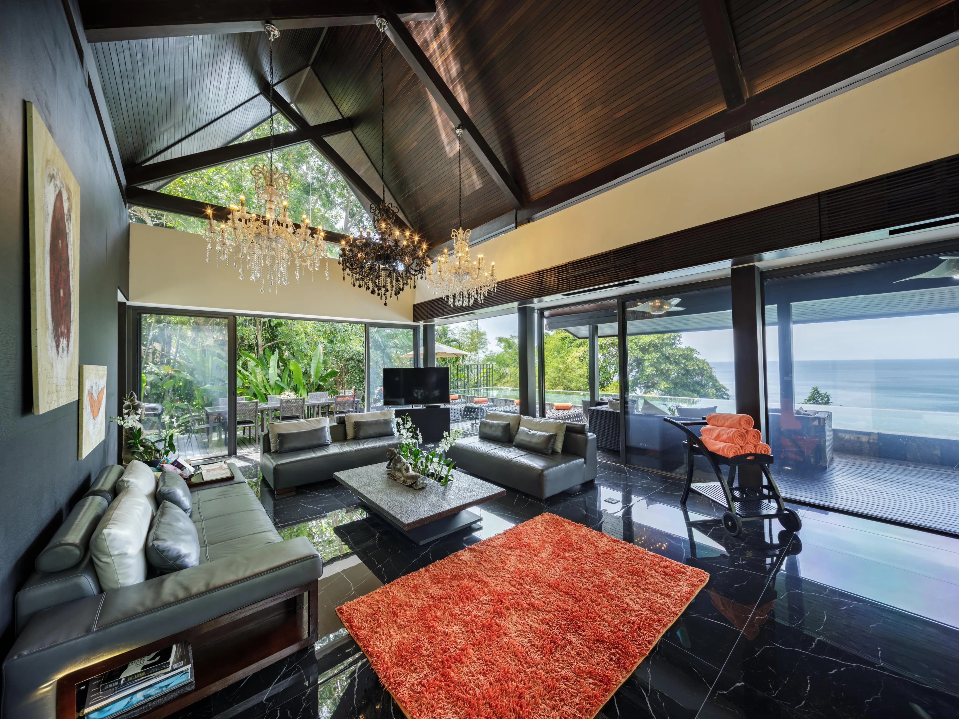 Villa Yin & Yang 8
